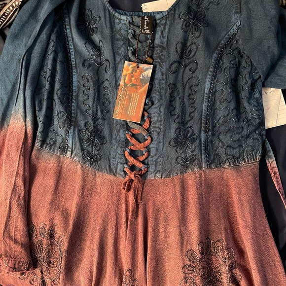 NWT.  Sacred Threads L/XL Dress.   BL/RD1 - Picture 6 of 13